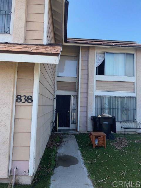 838 Oakhurst - Photo 1