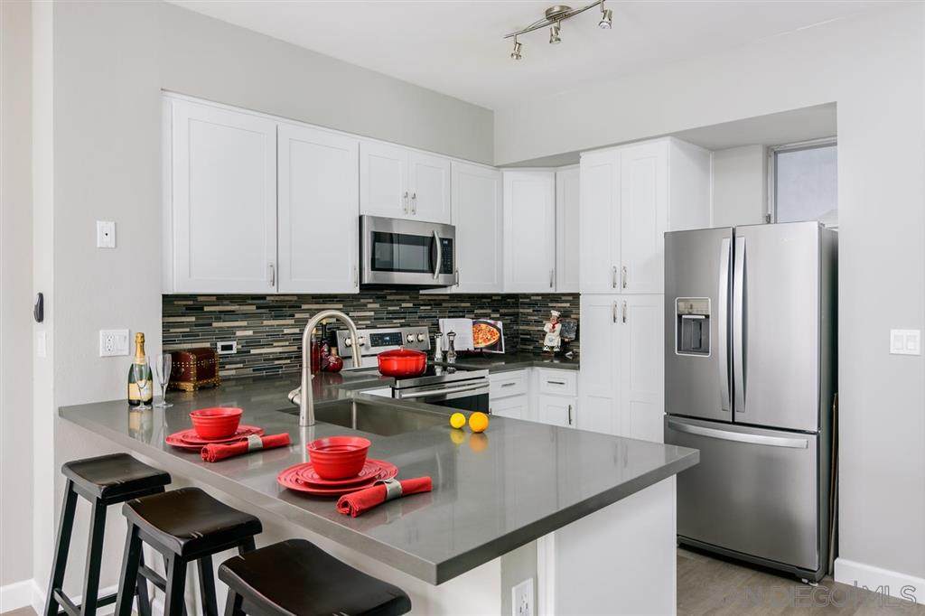 101 Market St - Photo 1