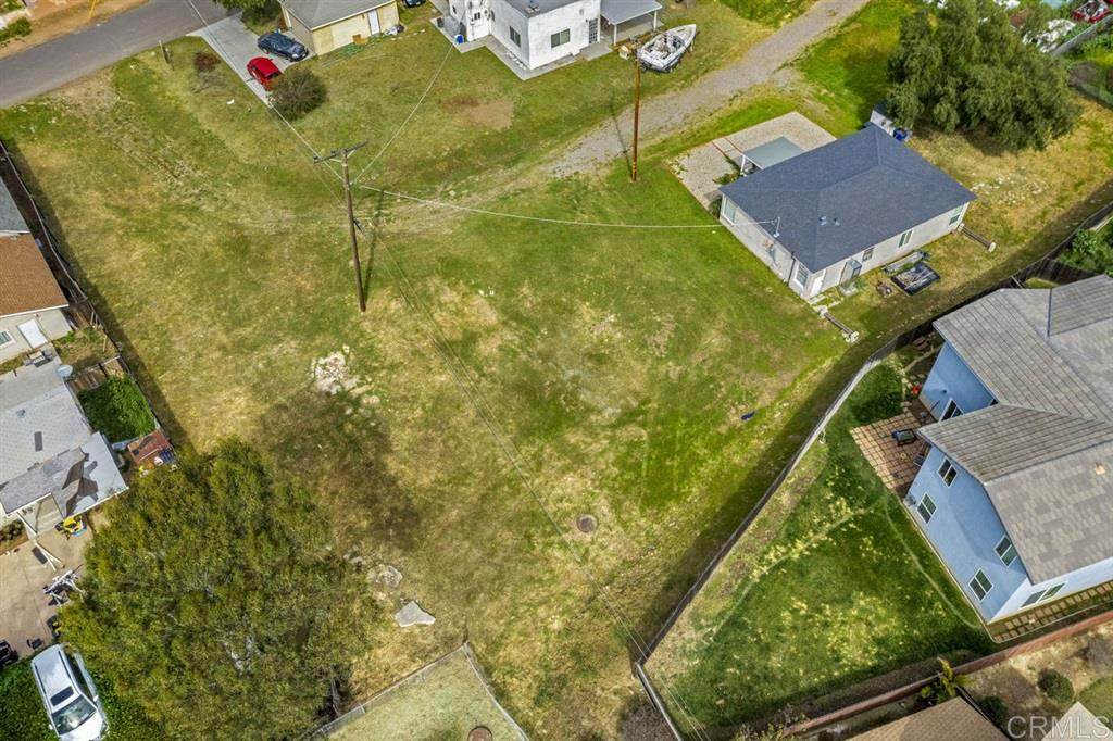 123 Walnut Dr - Photo 1