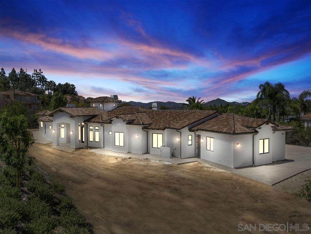 1047 Canyon Creek Pl - Photo 1 1047 Canyon Creek Pl - Photo 1