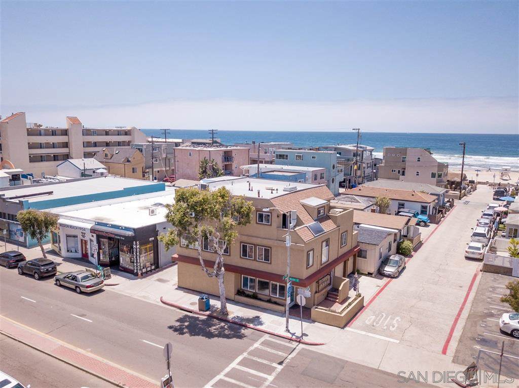 3792 Mission Blvd - Photo 1