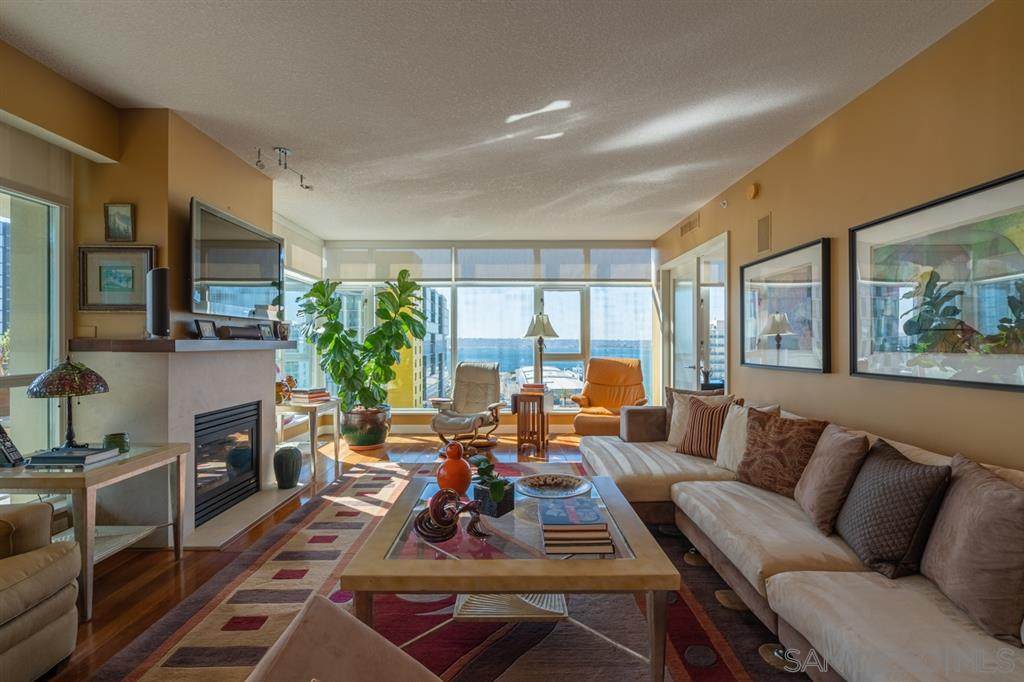 1199 Pacific Highway - Photo 1