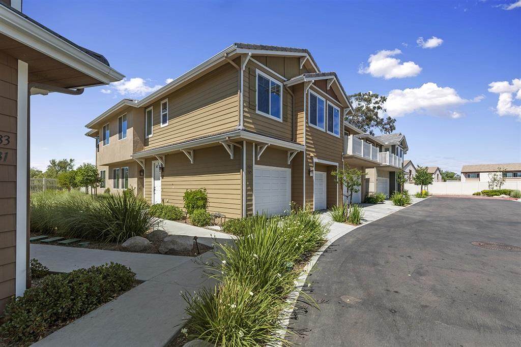 1325 Meandering Way - Photo 1