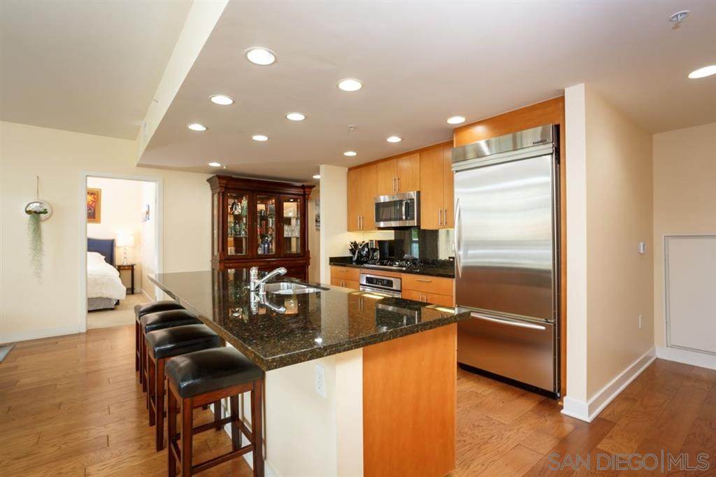 3812 Park Blvd - Photo 1
