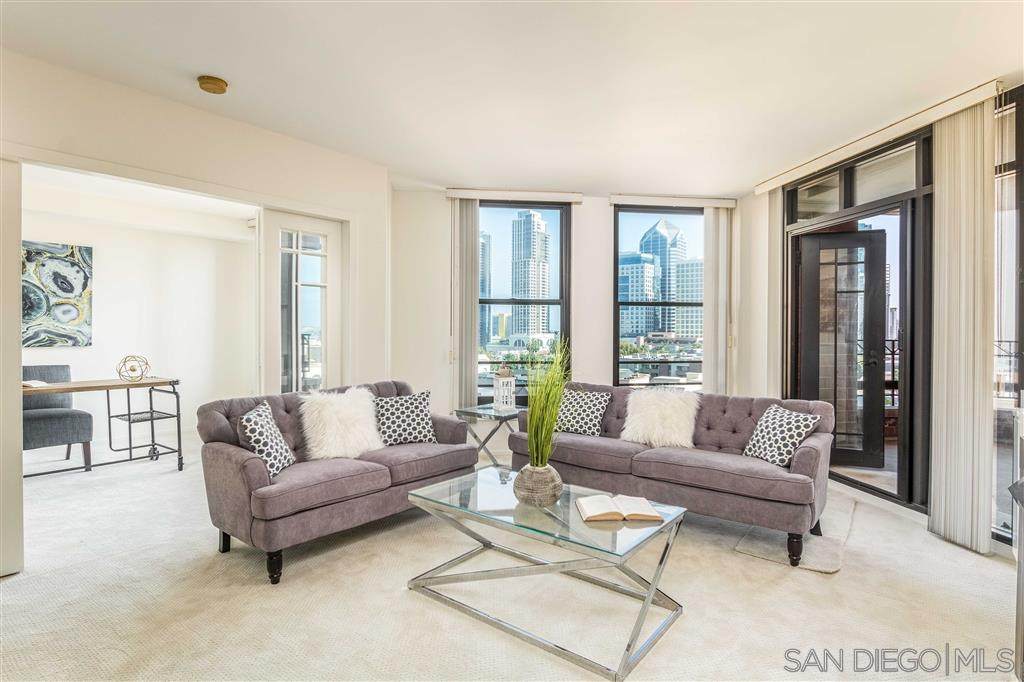 500 Harbor Dr - Photo 1