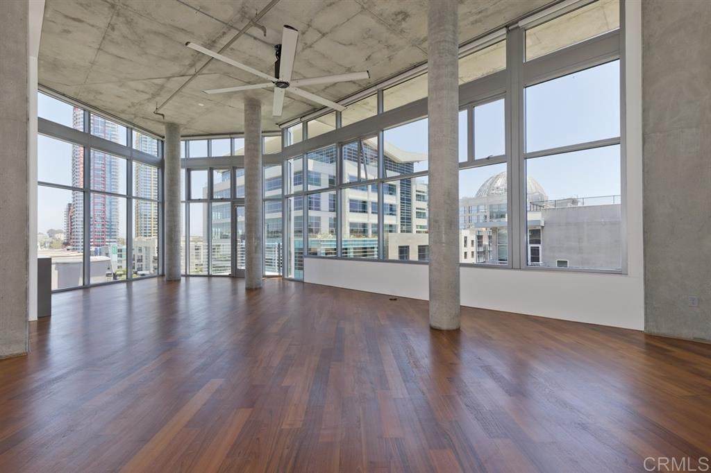 1050 Island Ave - Photo 1