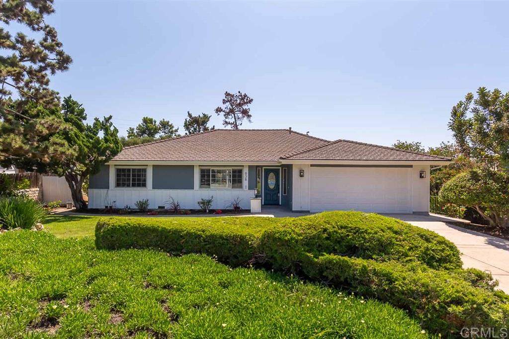 838 Cypress Dr - Photo 1