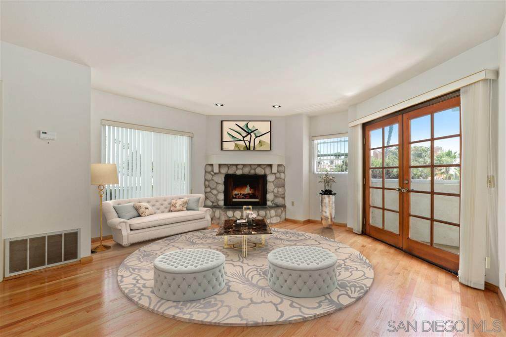 1332 Grand Ave - Photo 1