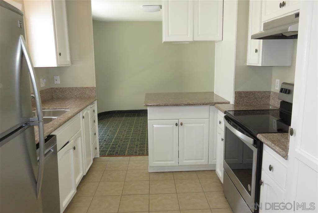 2308 Altisma Way - Photo 1