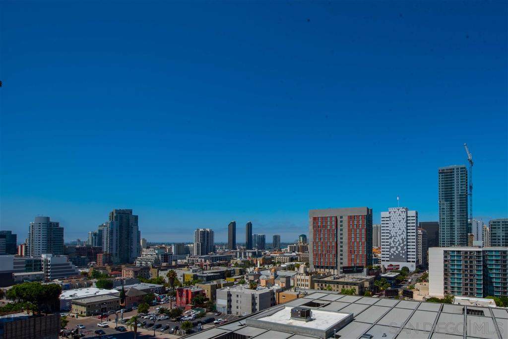 1080 Park Blvd - Photo 1