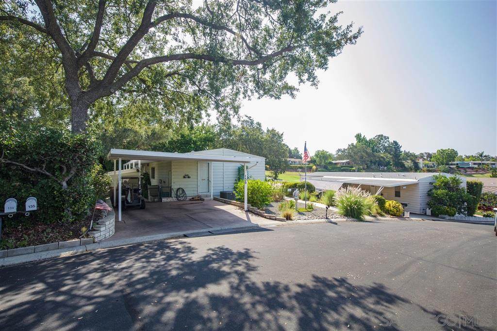 18218 Paradise Mountain Rd - Photo 1