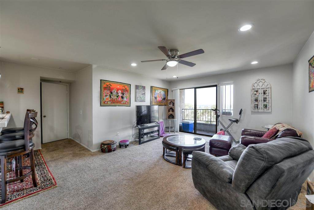 5985 Dandridge Ln - Photo 1