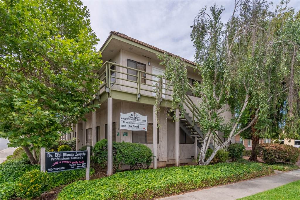 899 Grand Avenue - Photo 1