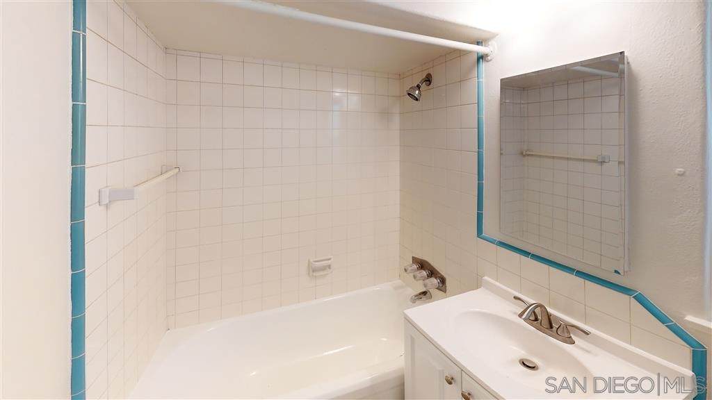 758 G Avenue - Photo 1