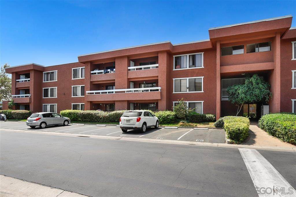 1010 Washington Ave - Photo 1