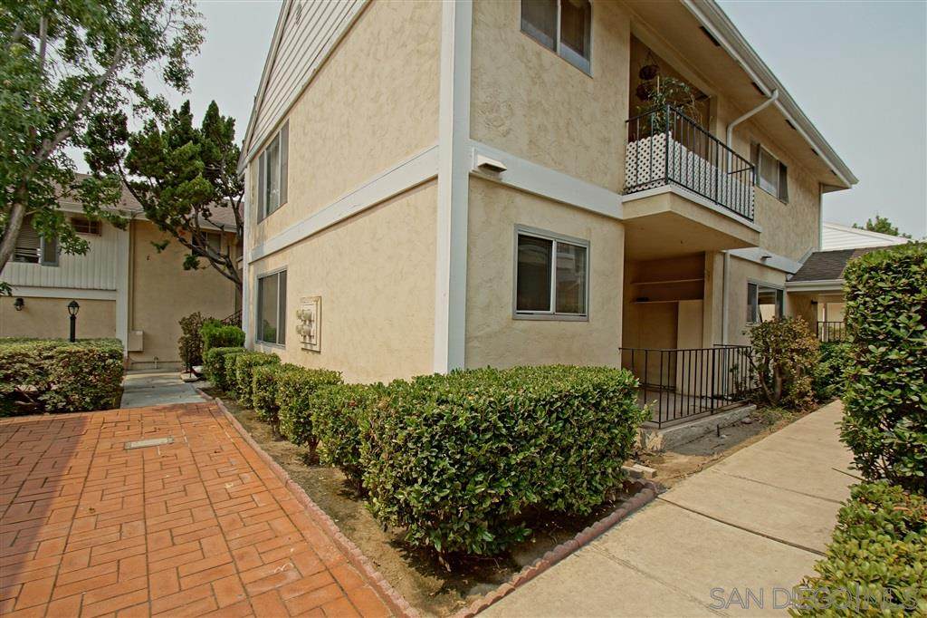 4800 Williamsburg Ln - Photo 1