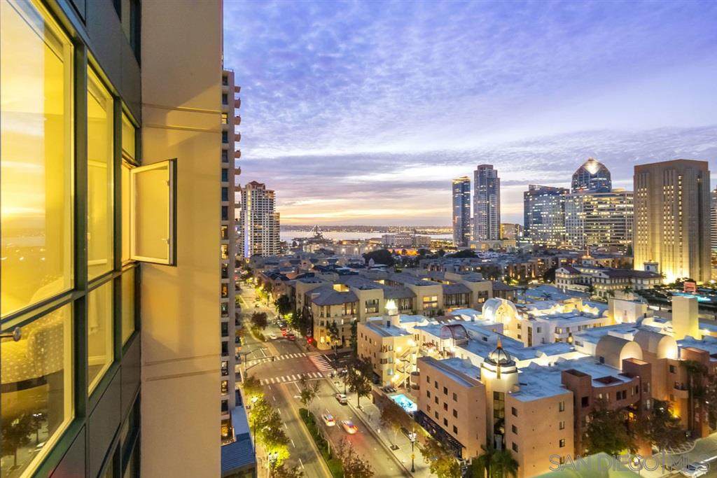 555 Front Street - Photo 1