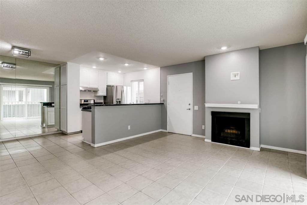 2815 Fairview St - Photo 1
