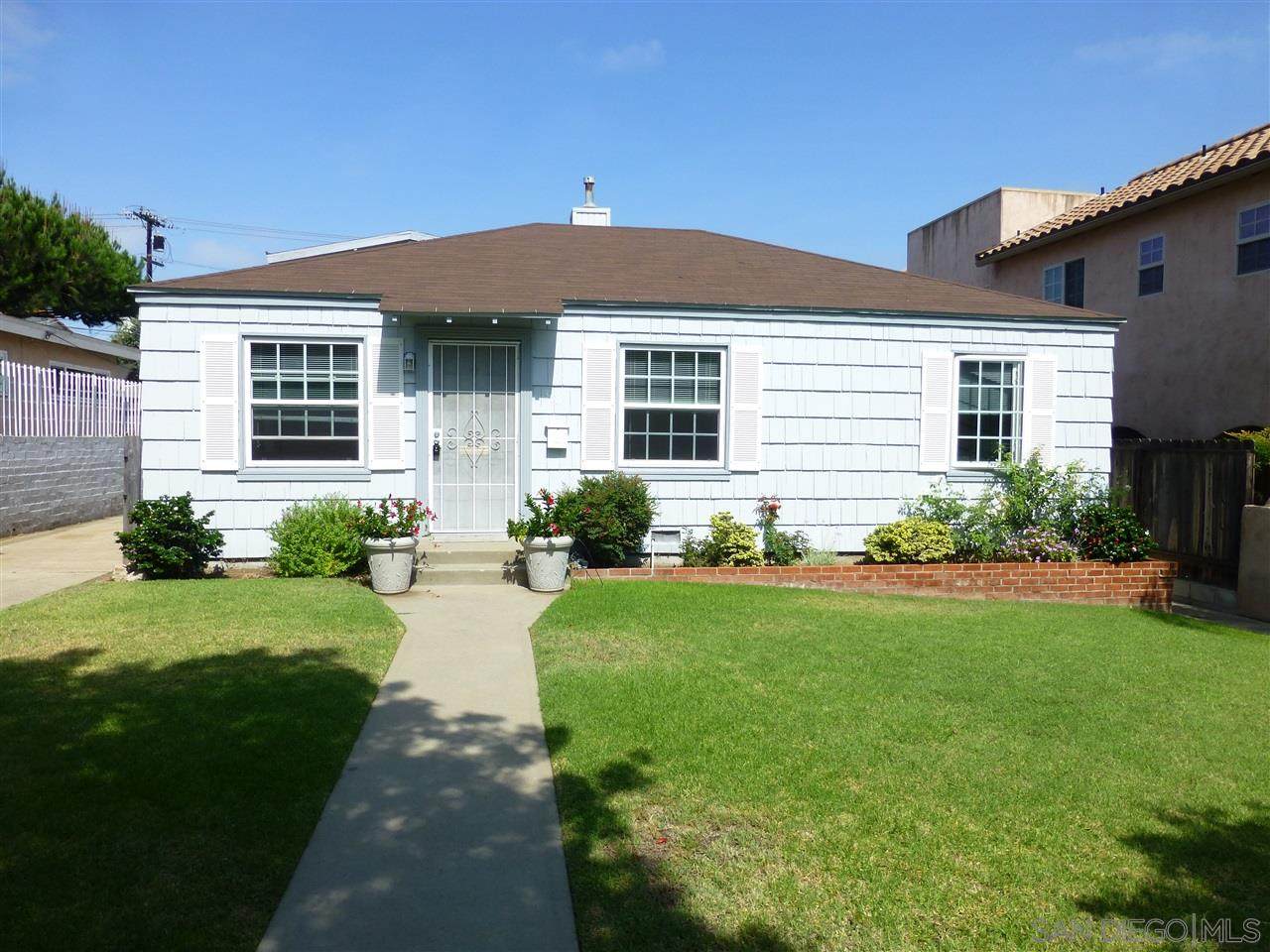338 C Avenue - Photo 1