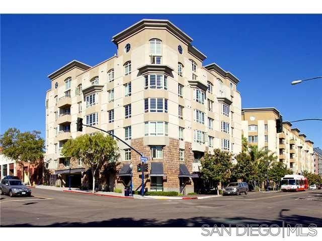 1480 Broadway - Photo 1