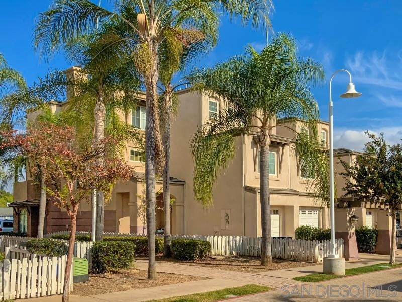 1571 Escondido Blvd - Photo 1