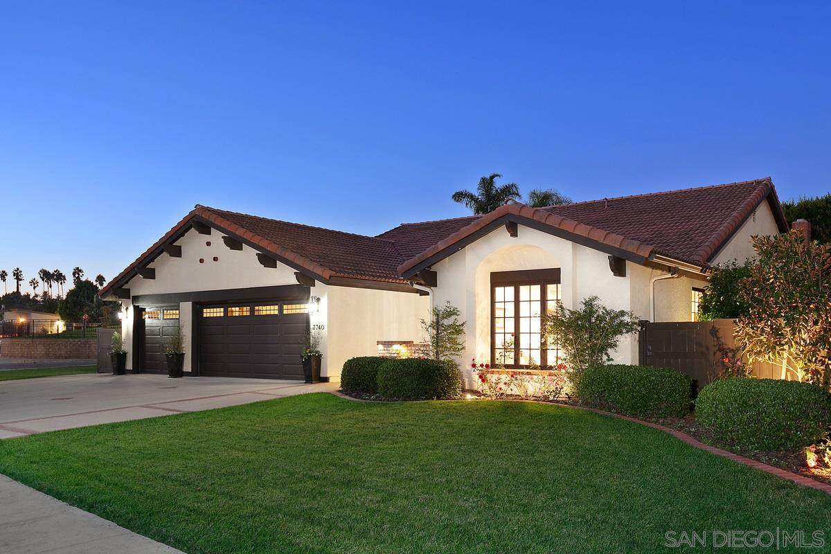 3740 Southernwood Way - Photo 1