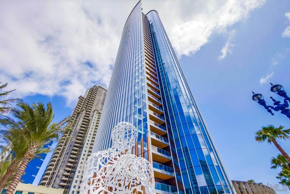 888 E Street - Photo 1