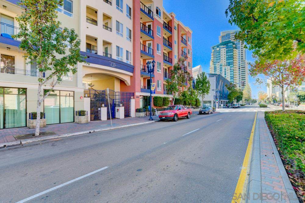 235 Market Street - Photo 1