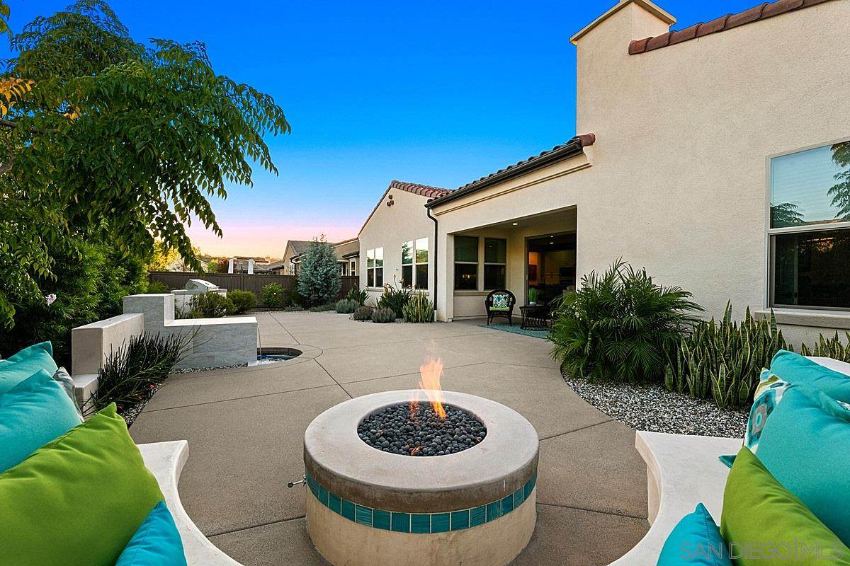 7965 Lusardi Creek Ln - Photo 1