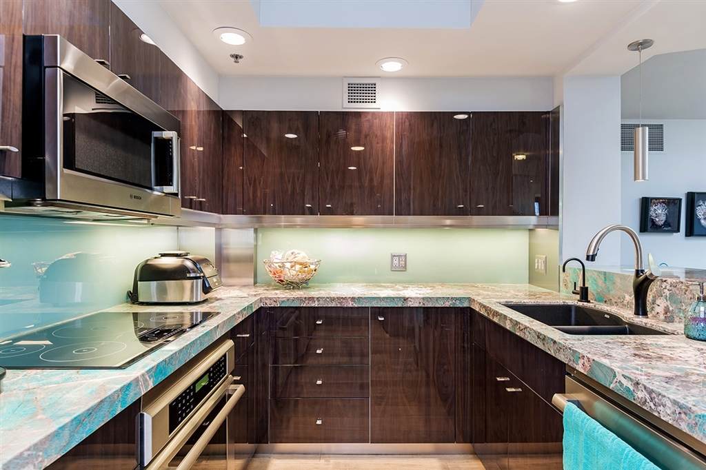 200 Harbor Drive - Photo 1