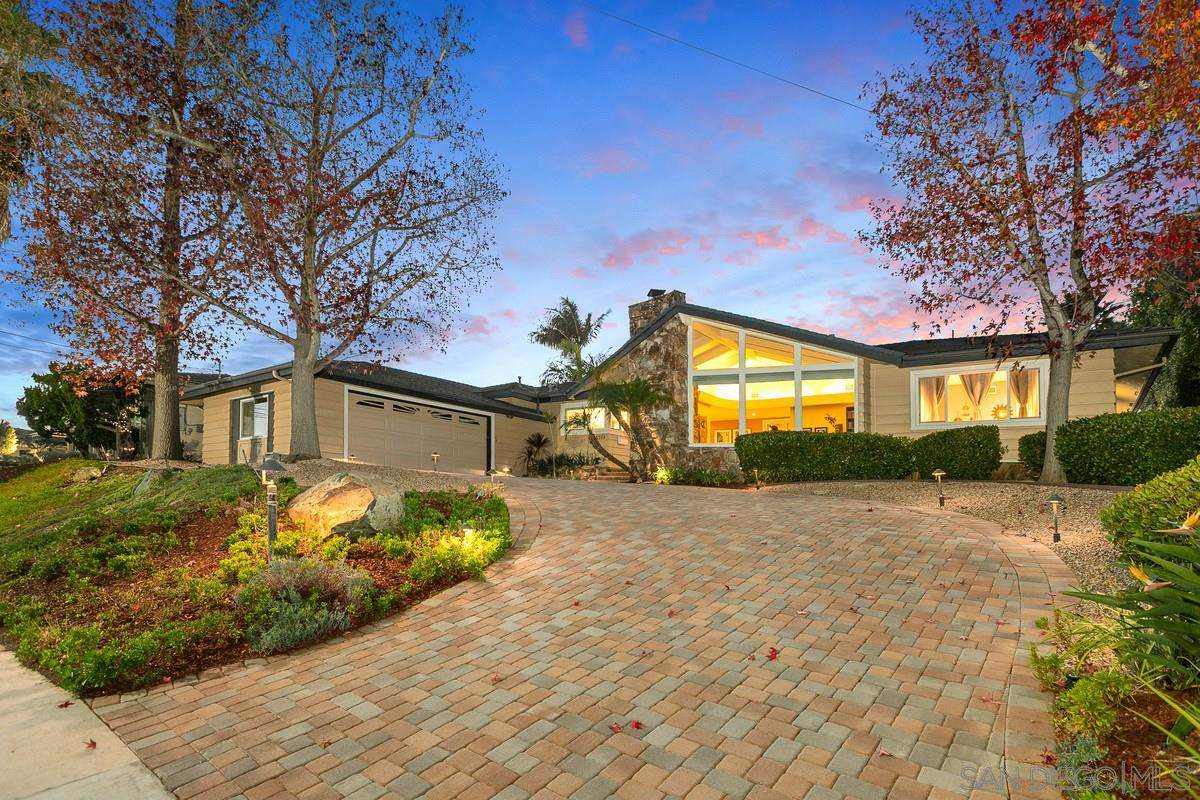 6304 Cypress Point Rd - Photo 1
