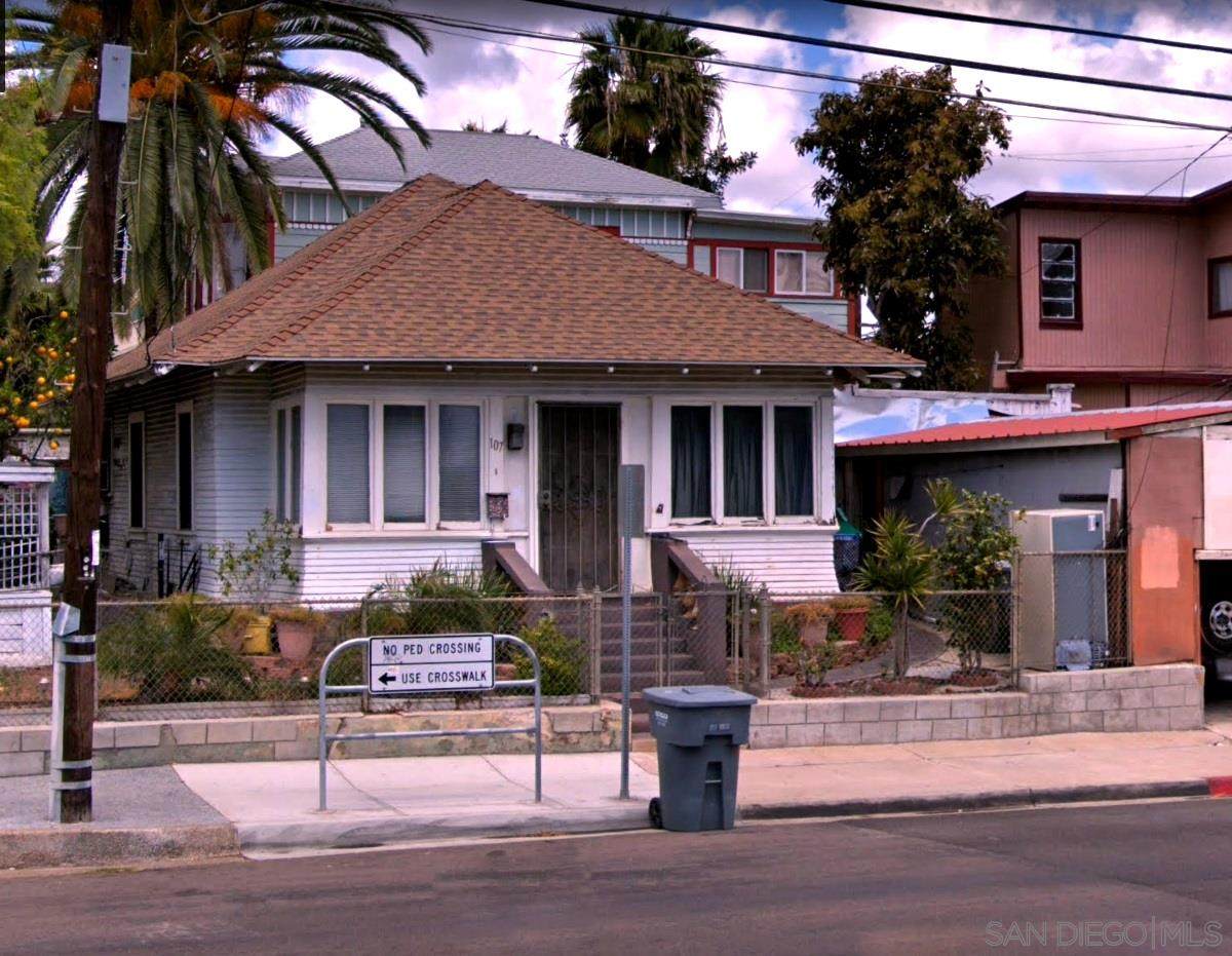 107 E Plaza Blvd - Photo 1