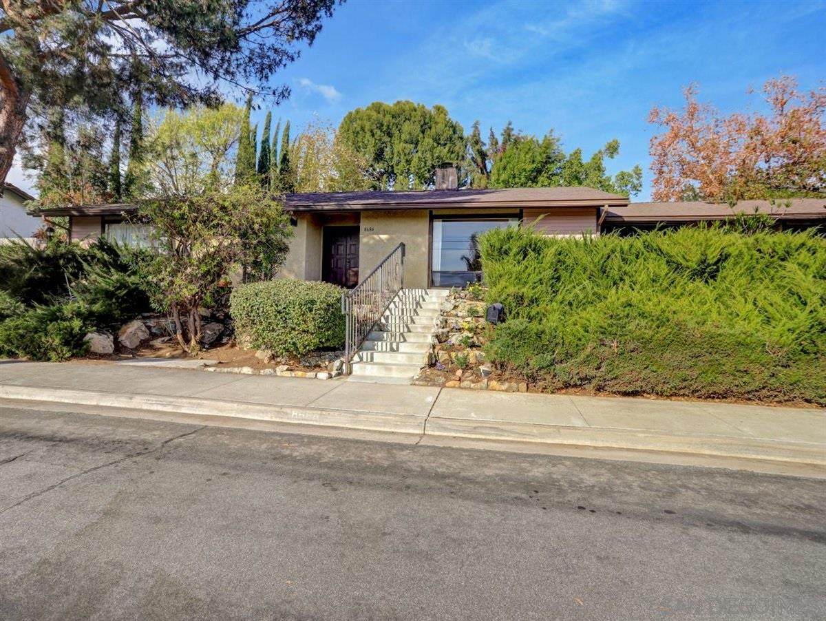 8684 Butte St - Photo 1