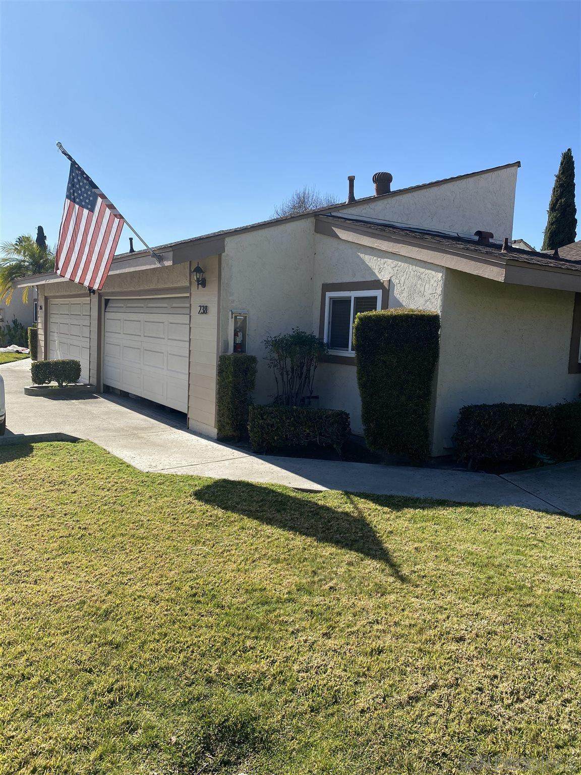 238 Lindell Ave - Photo 1