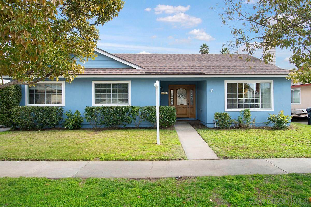 2219 Montemar Ave - Photo 1