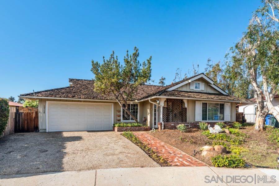 13742 Ahwahnee Way - Photo 1