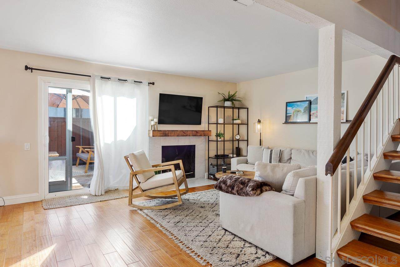 381 Calle Guaymas - Photo 1