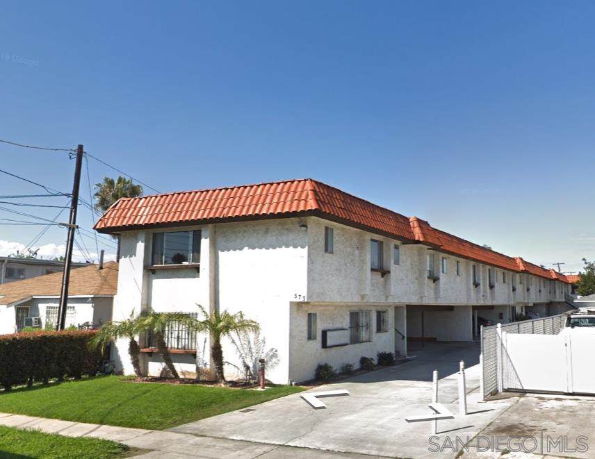 573 Park Way - Photo 1