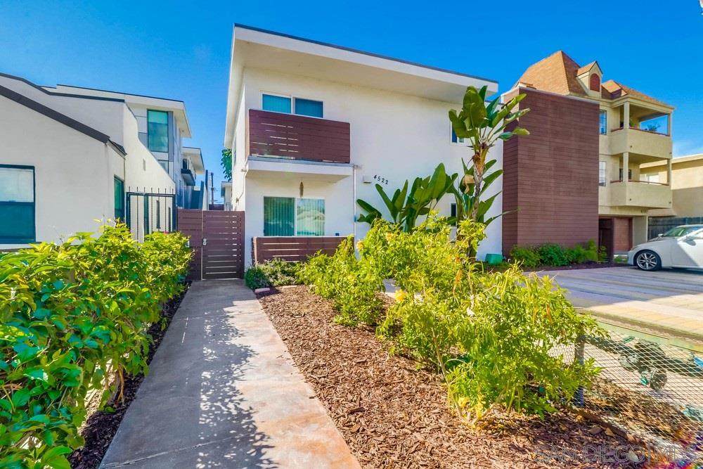 4522 Utah St - Photo 1