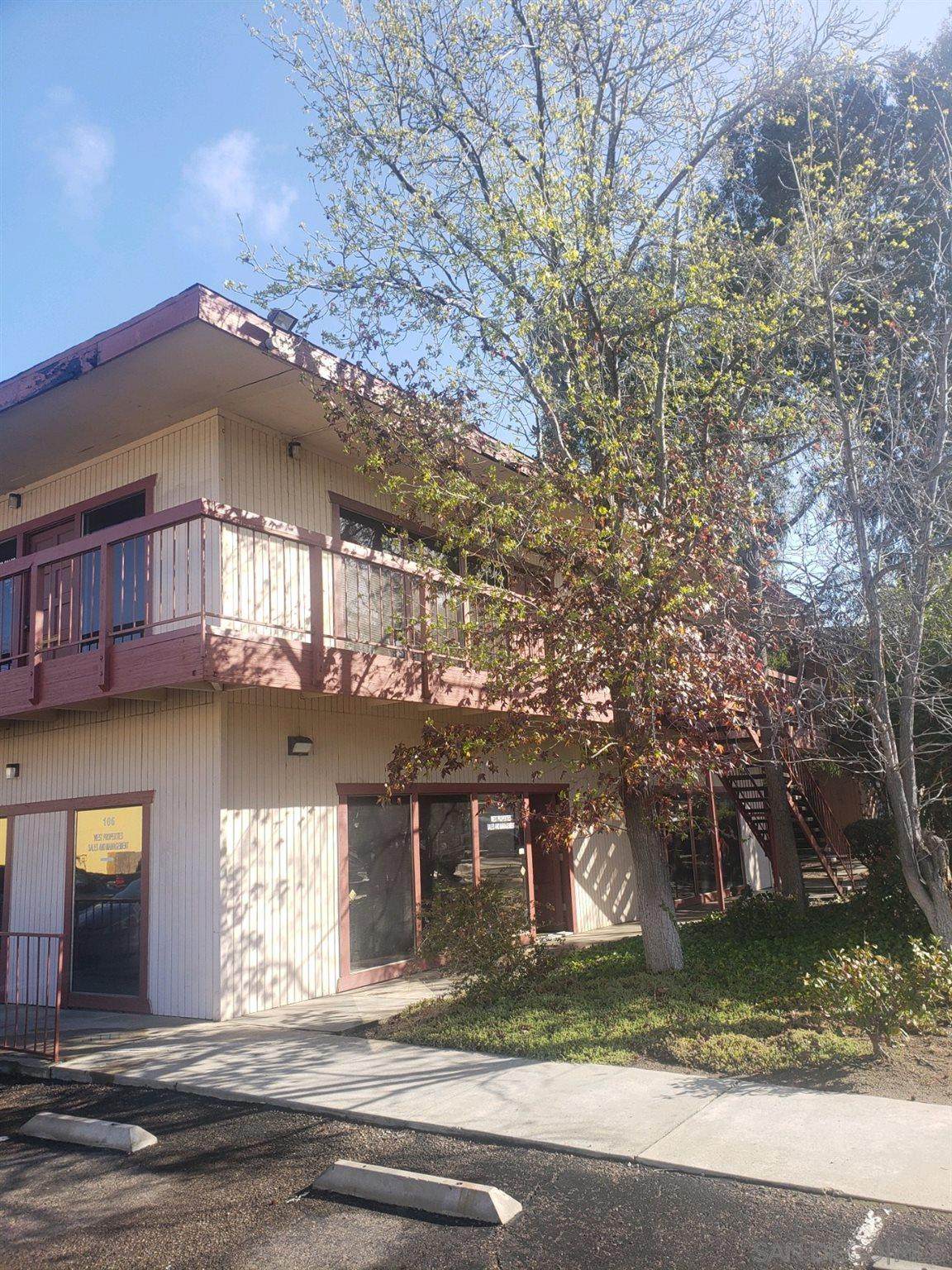 135 Mission - Photo 1