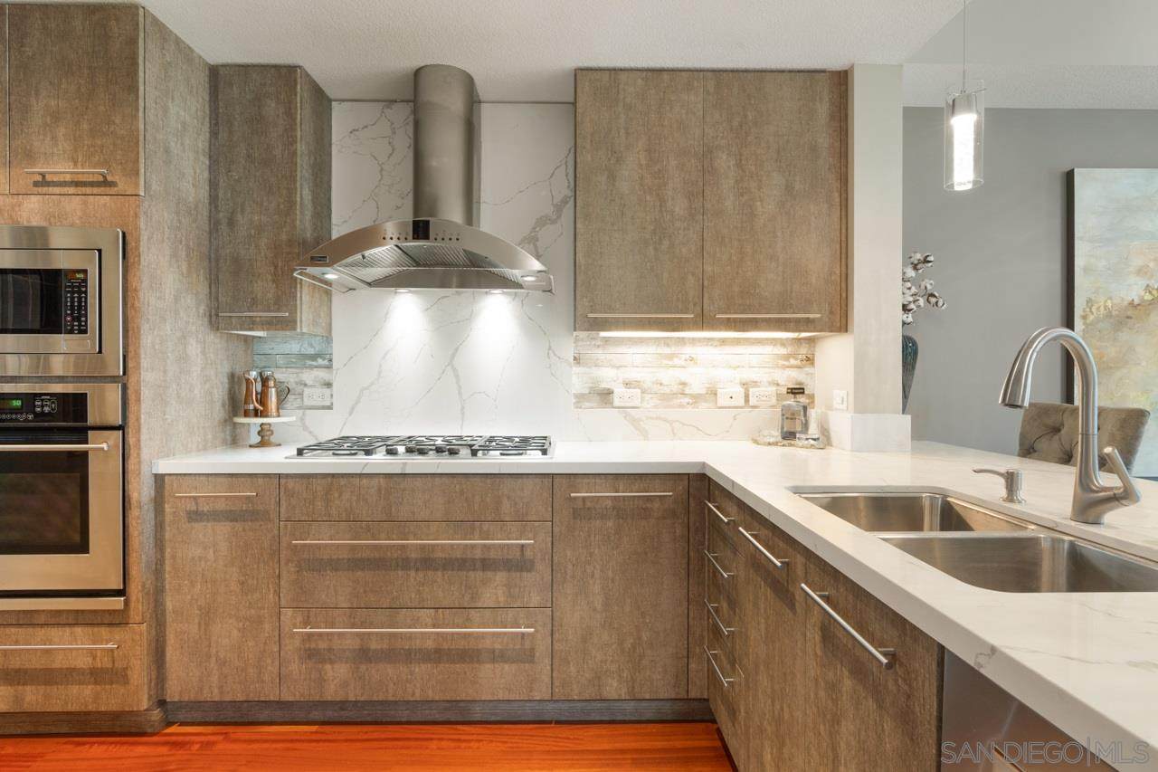1205 Pacific Hwy - Photo 1