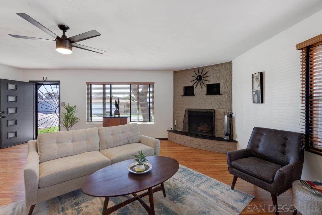 4718 Tonopah Ave - Photo 1