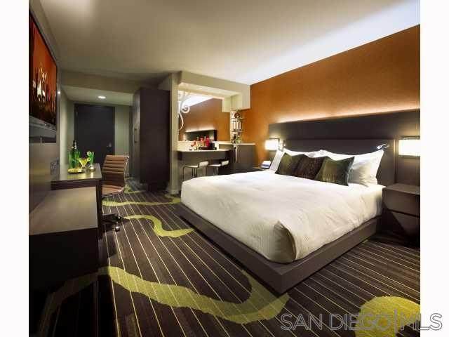 207 5TH AVE. - Photo 1