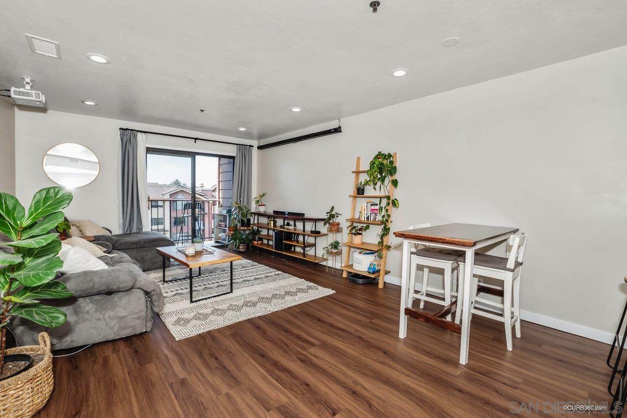 3955 Faircross Pl - Photo 1