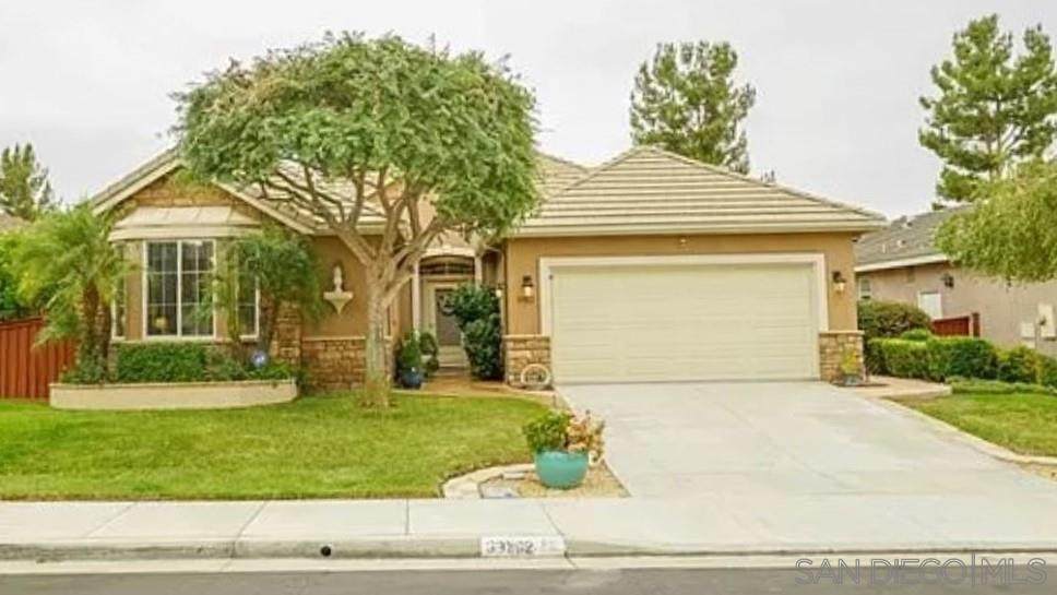 39382 Sliver Oak Circle - Photo 1