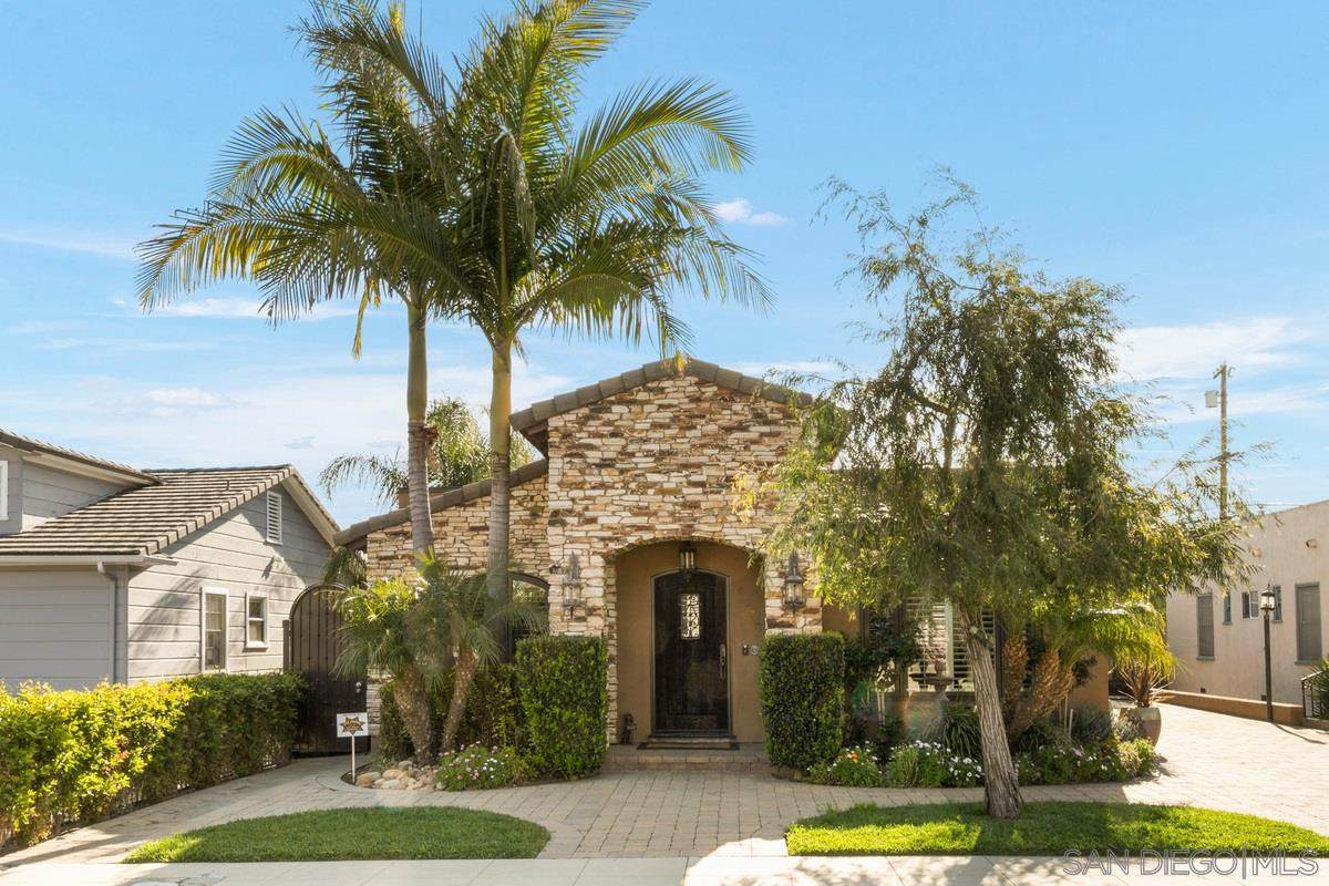 4873 Vista Street - Photo 1