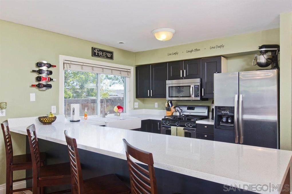 302 Eastridge Lane - Photo 1