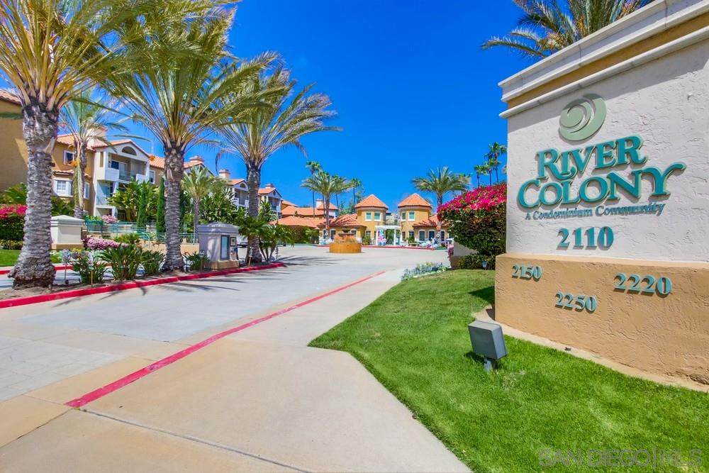 2220 Camino De La Reina - Photo 1
