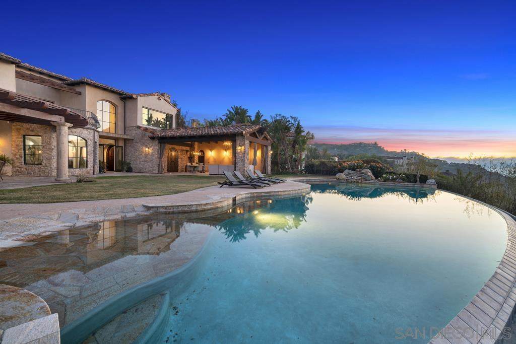 8044 Camino De Arriba - Photo 1