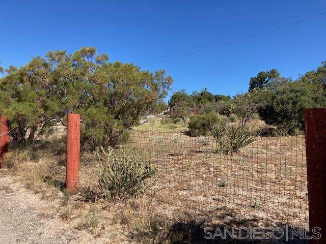 Highway 94 - Photo 1